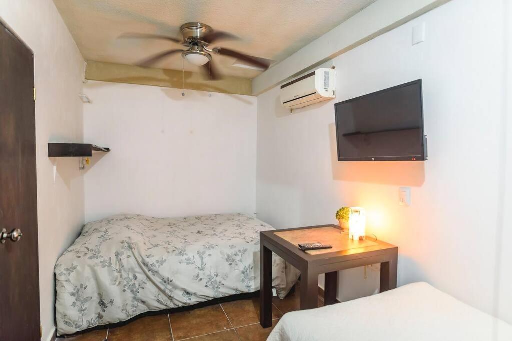 Departamento Grande Con 2 Recamaras Con Aire 5 Camas Wifi 115Mb, Cocina .Cochera Techada, #4 Ciudad Valles Εξωτερικό φωτογραφία